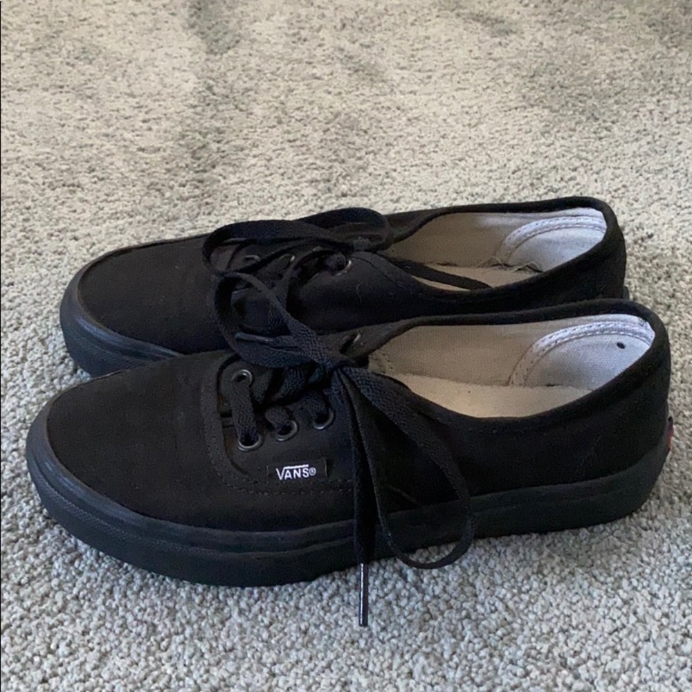 Black Vans Sneakers